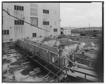 Long Beach Steam Station, Plant #3 - Foundations for #11